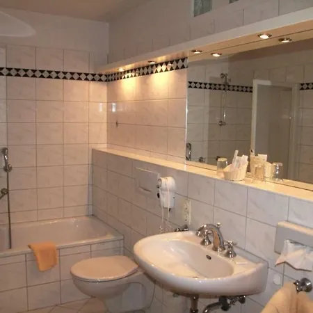 Steiner Strandappartements 2- Raumappartement Lachmoewe Seeseite * シュタイン